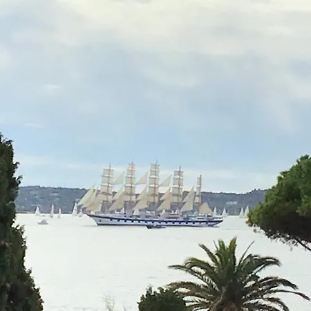 Vue Golfe St Tropez Apartmán *